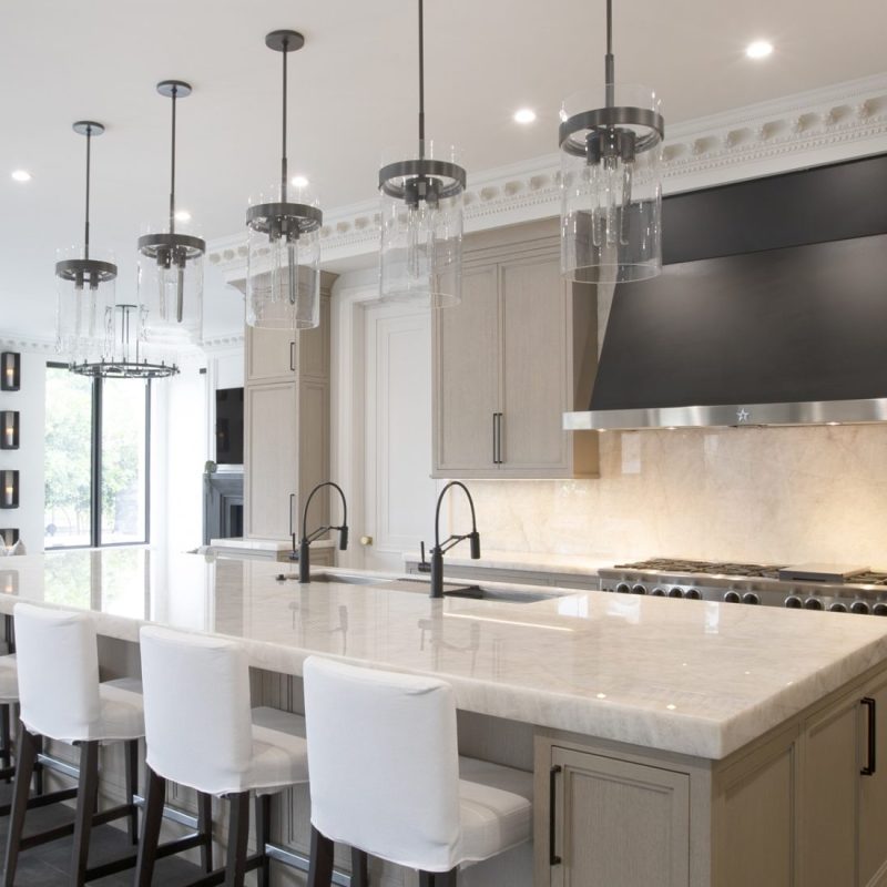 Bridgette-Caporaso-designer-spotlight-blog-post-KITCHEN__Cristallo-Quartzite