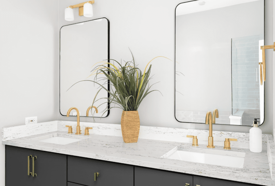 Modern bathroom vanity with marble-look countertop from the Forum Collection in Cassino.